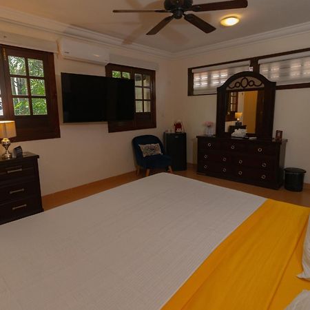 Hotel Boutique Villas Segovia Cozumel Kültér fotó