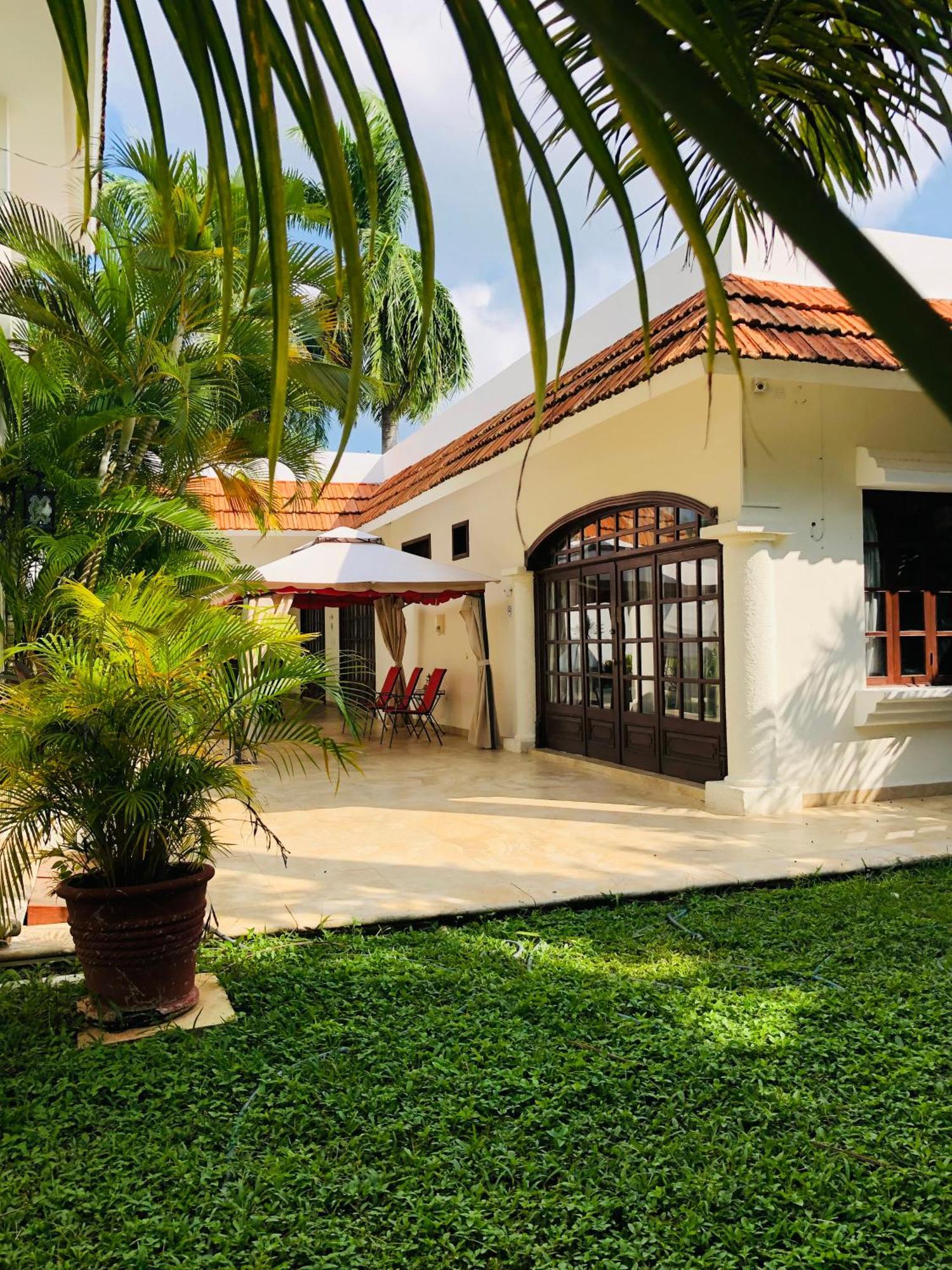 Hotel Boutique Villas Segovia Cozumel Kültér fotó