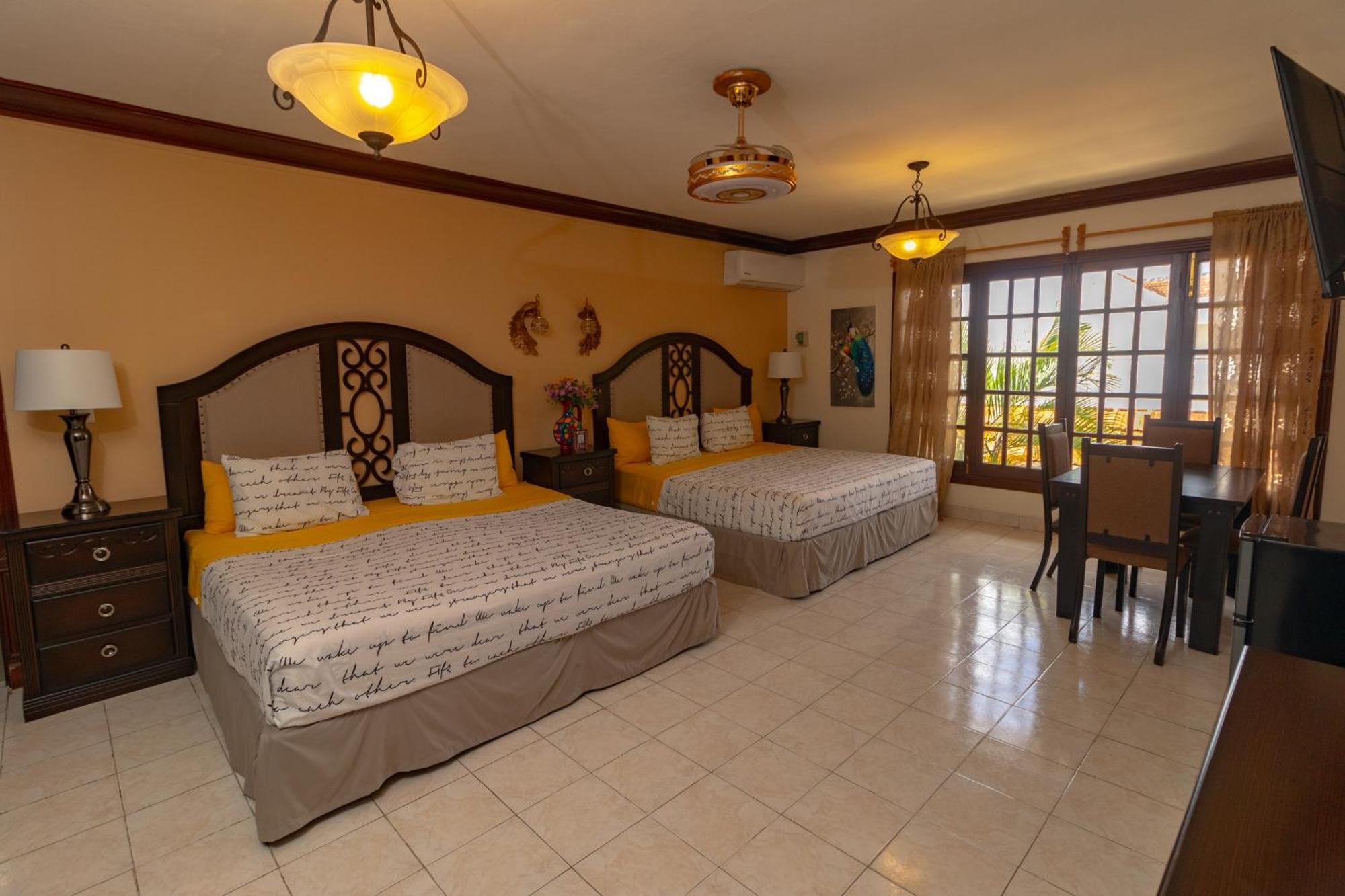 Hotel Boutique Villas Segovia Cozumel Kültér fotó