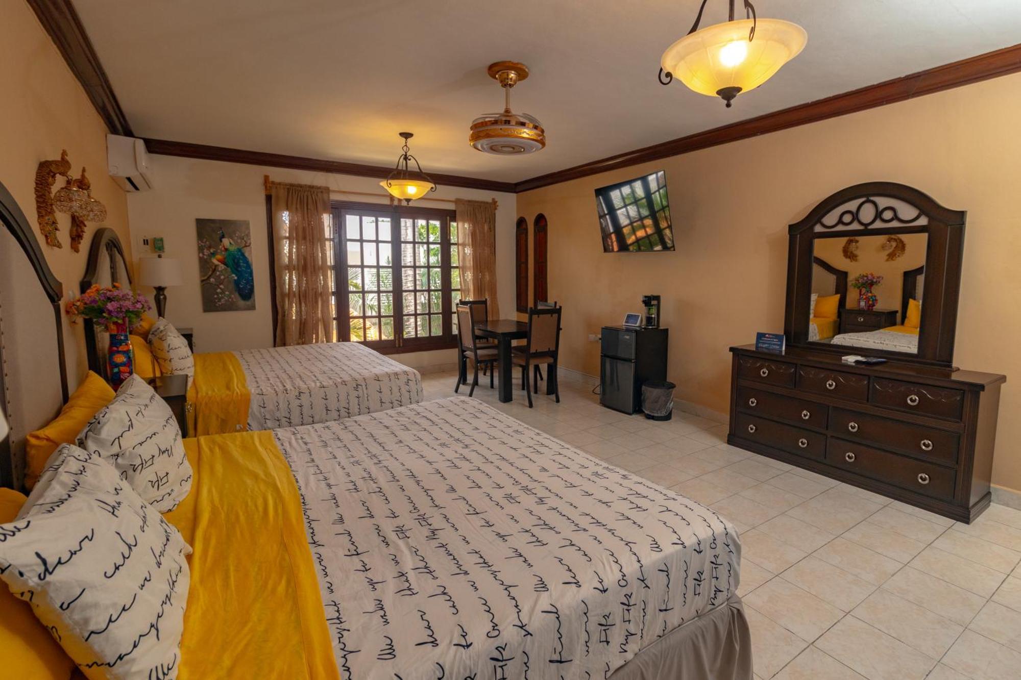Hotel Boutique Villas Segovia Cozumel Kültér fotó